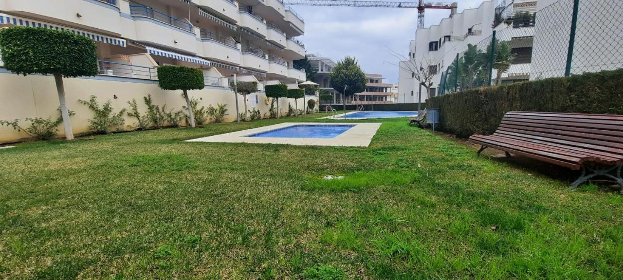 Apartamento Las Azaleas تورّوكس كوستا المظهر الخارجي الصورة